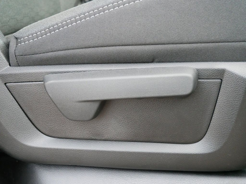 Thumbnail: 2026 RAM 2500 - 24