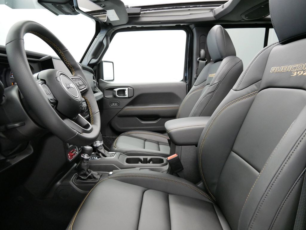 Thumbnail: 2025 Jeep Wrangler - 21