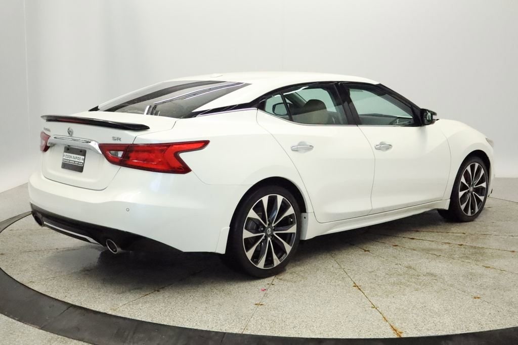 Thumbnail: 2016 Nissan Maxima - 5