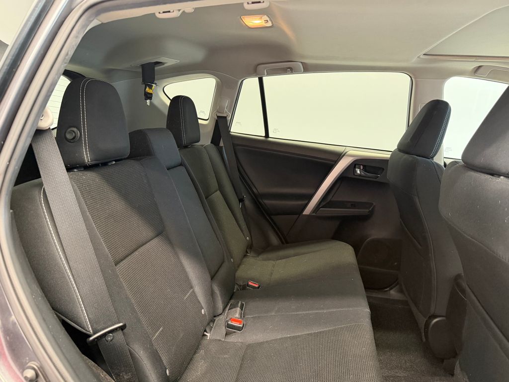 Thumbnail: 2017 Toyota RAV4 - 16