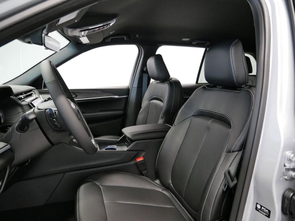 New 2025 Jeep Grand Cherokee Limited SUV