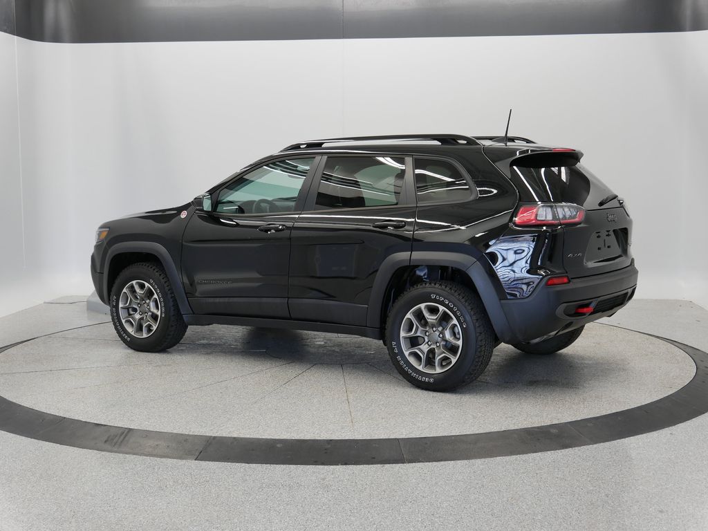 Thumbnail: 2022 Jeep Cherokee - 46