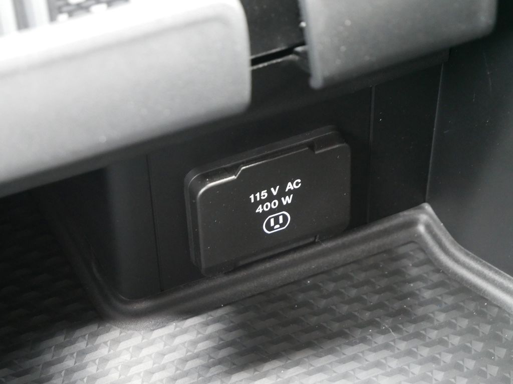 2025 RAM 2500 Laramie 47