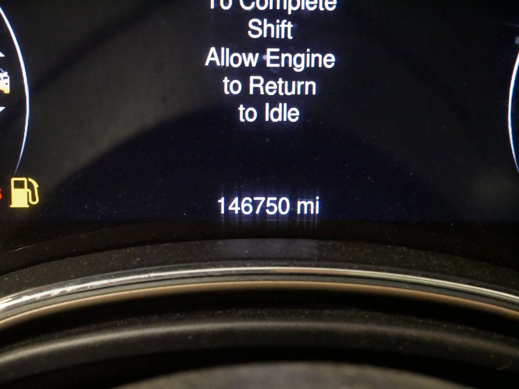 Thumbnail: 2014 Jeep Grand Cherokee - 28