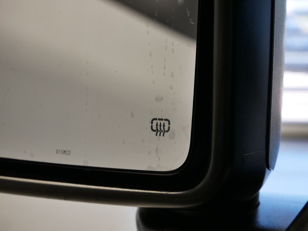 Thumbnail: 2022 Jeep Gladiator - 19