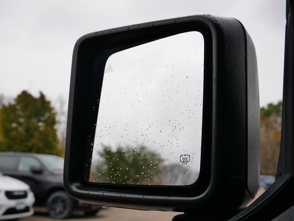 Thumbnail: 2021 Jeep Gladiator - 47