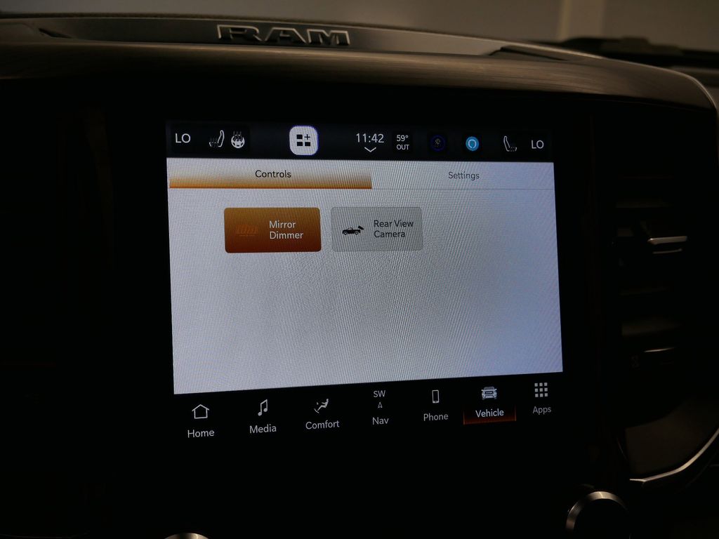 Thumbnail: 2024 RAM 1500 - 30