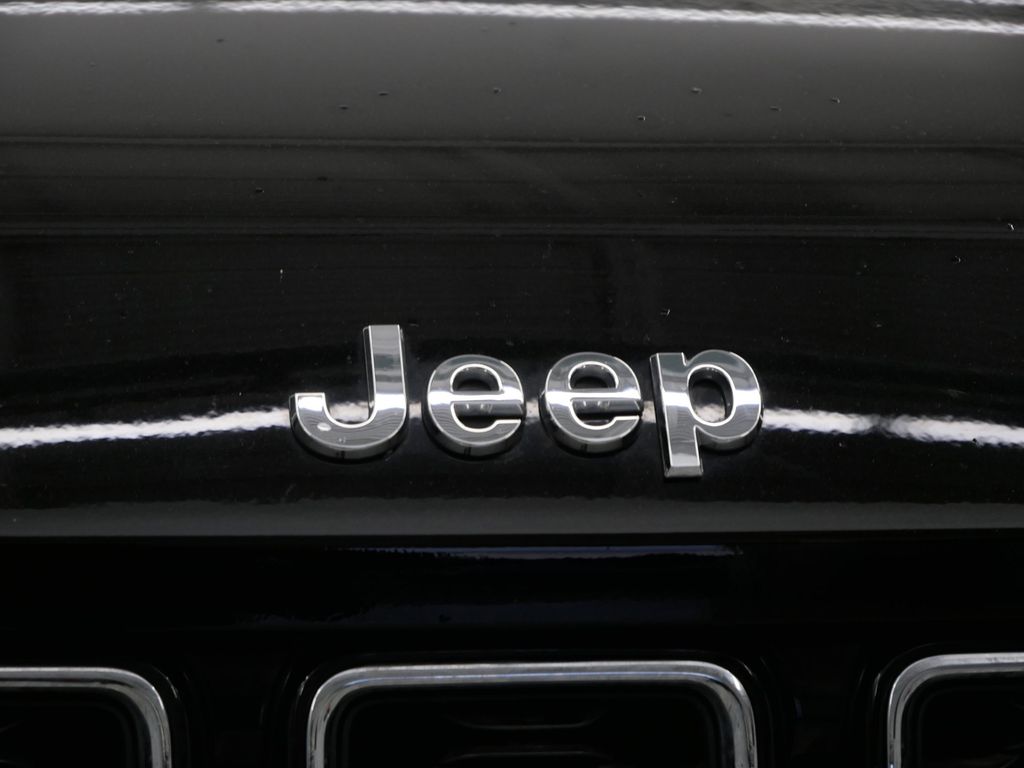 Thumbnail: 2022 Jeep Grand Cherokee L - 50