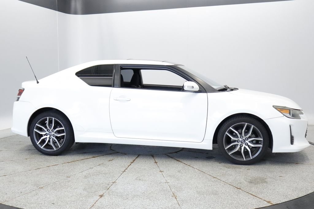 Thumbnail: 2014 Scion tC - 8