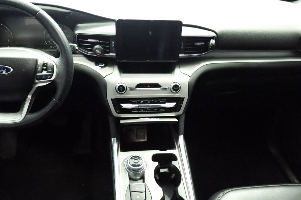 Thumbnail: 2023 Ford Explorer - 29