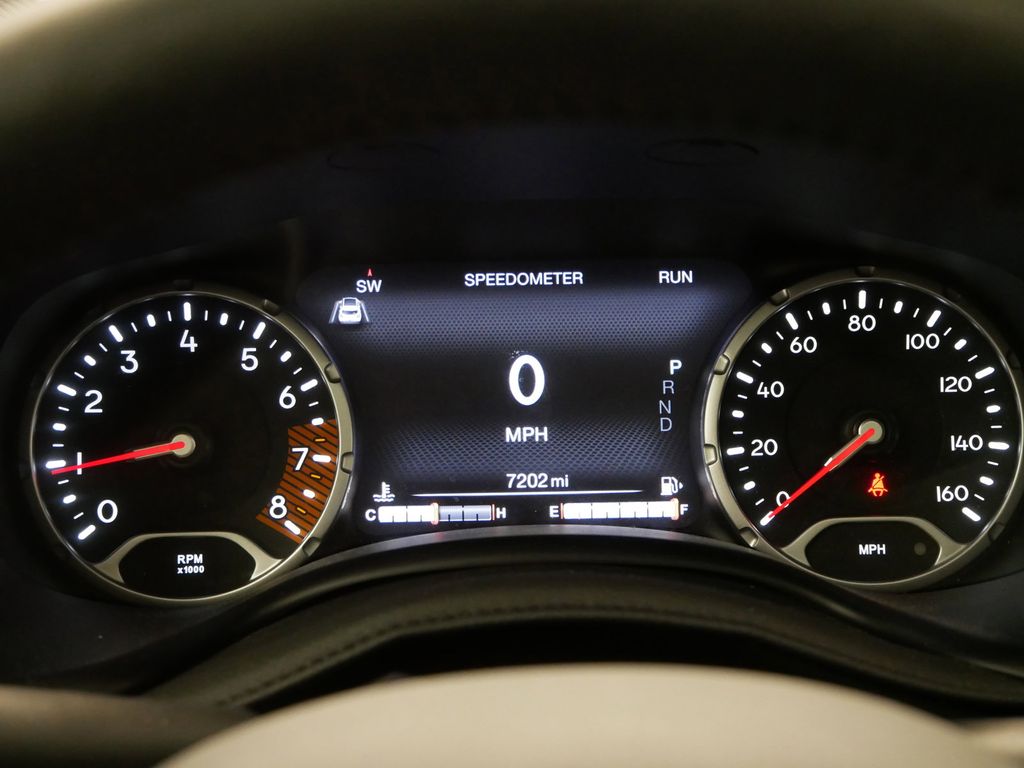 Thumbnail: 2023 Jeep Renegade - 26