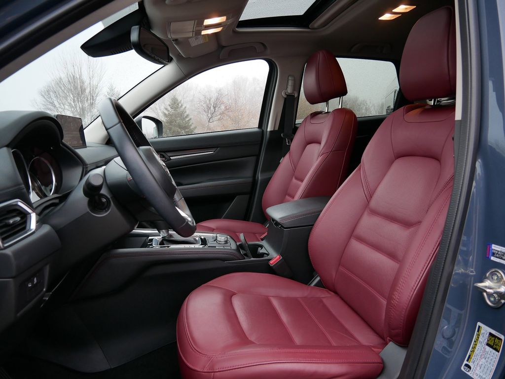 Thumbnail: 2023 Mazda CX-5 - 3