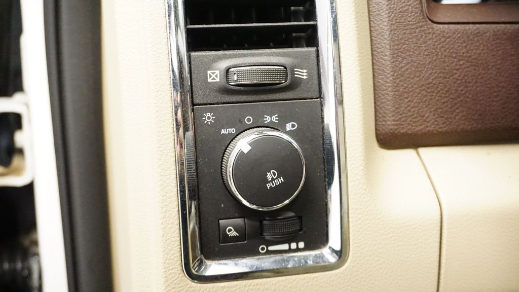 Thumbnail: 2016 RAM 1500 - 29