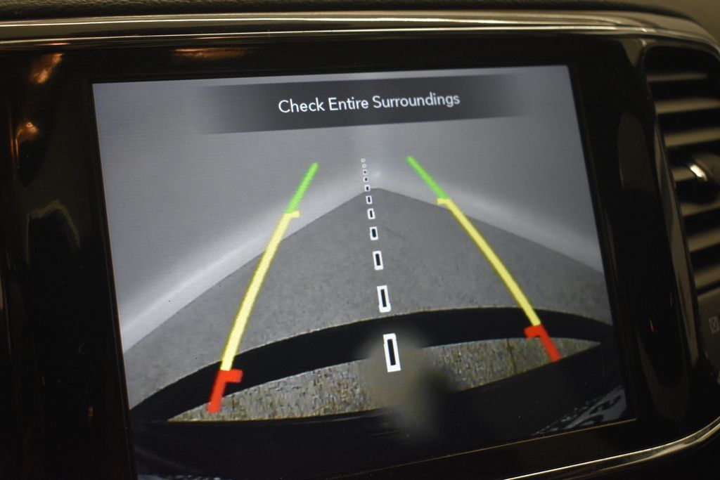 Thumbnail: 2021 Jeep Grand Cherokee - 44