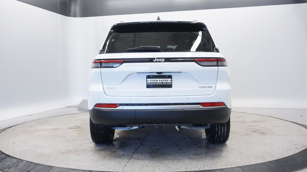 Thumbnail: 2026 Jeep Grand Cherokee - 6