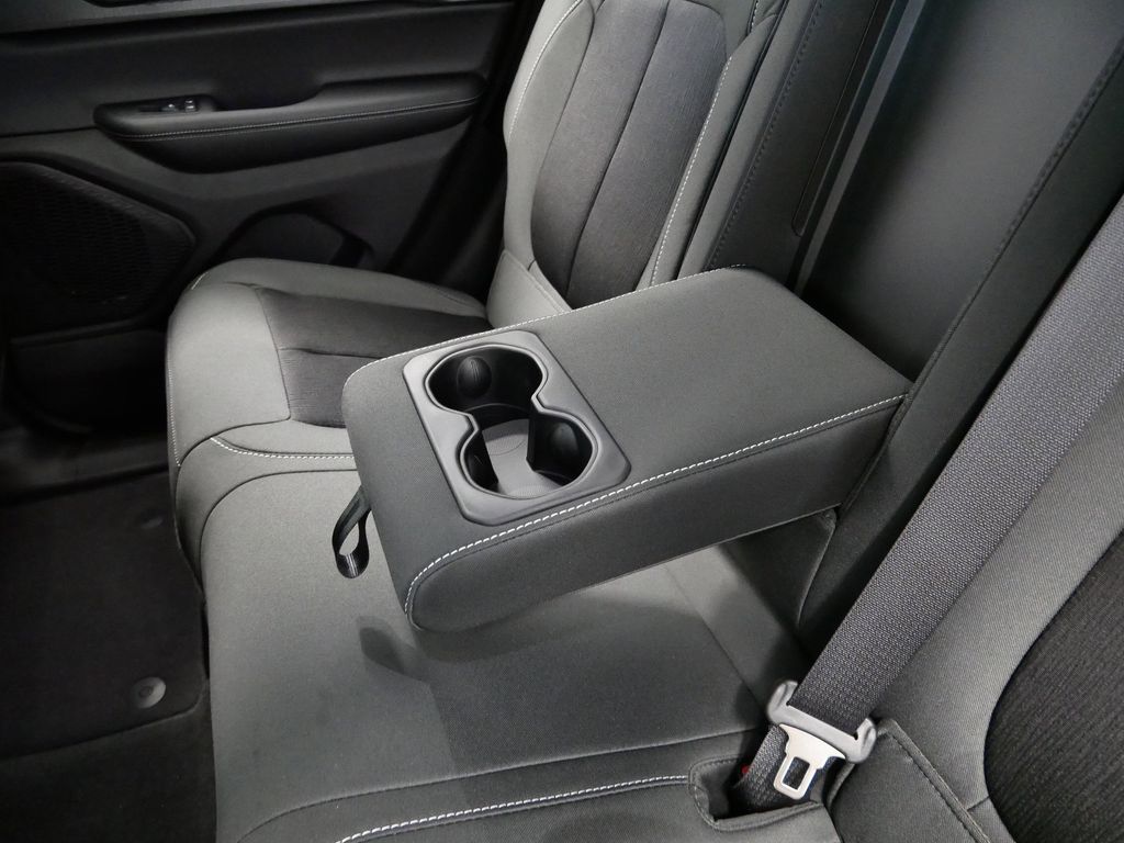 Thumbnail: 2025 Jeep Grand Cherokee - 9