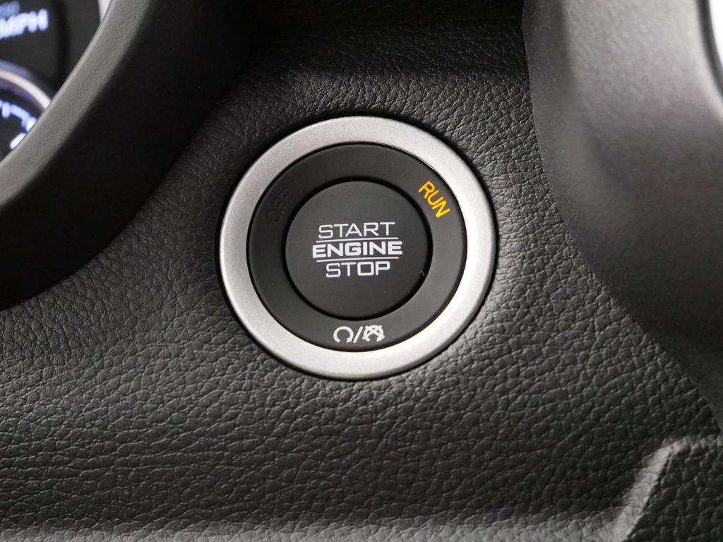 Thumbnail: 2026 RAM 1500 - 48