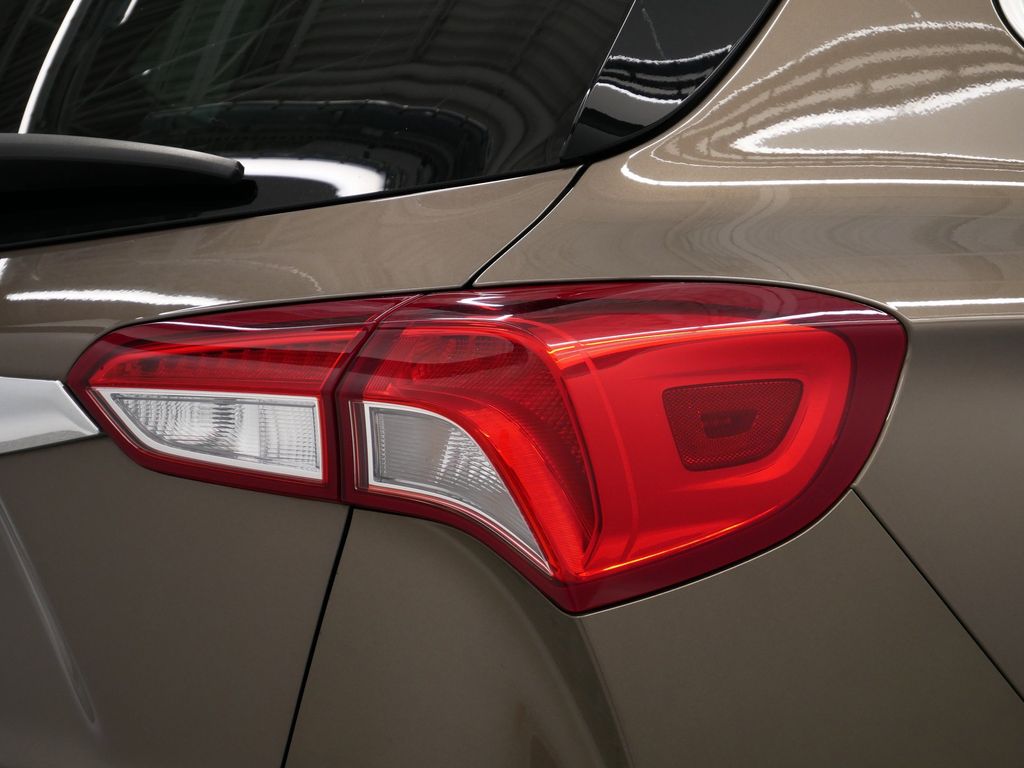 Thumbnail: 2019 Buick Envision - 18
