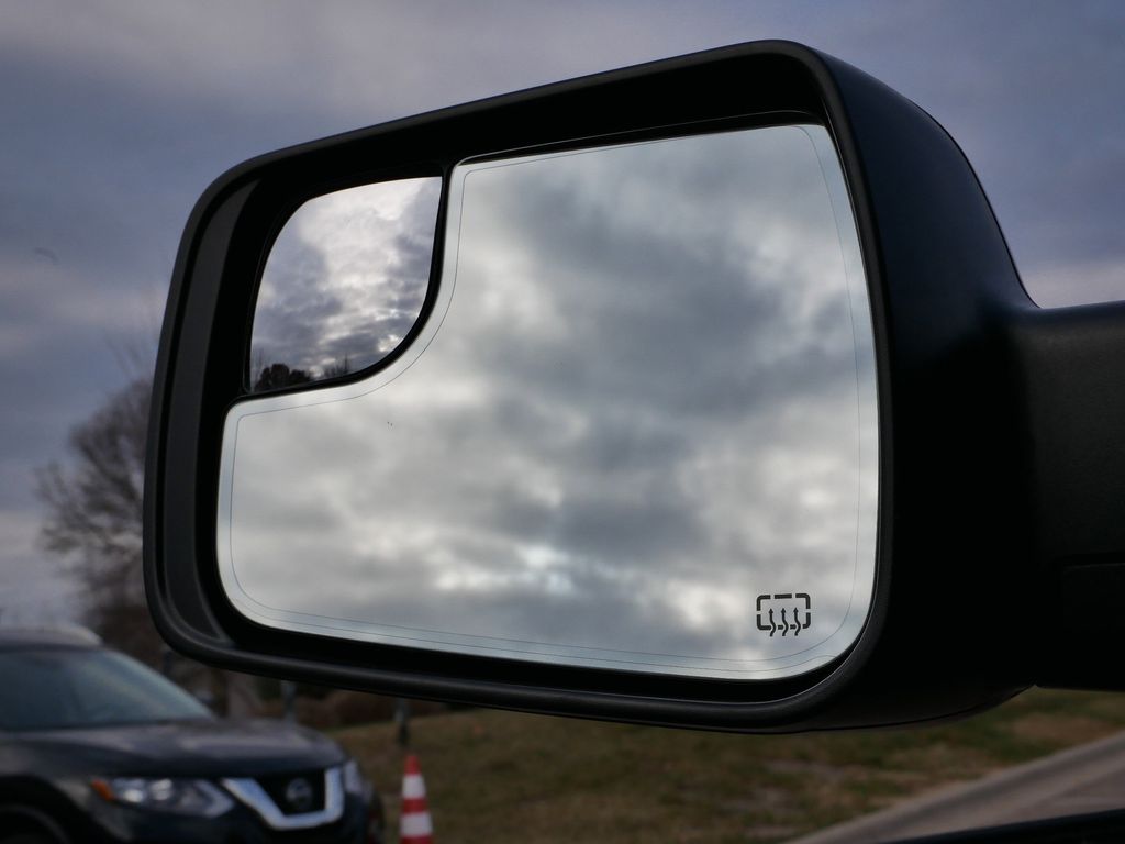 Thumbnail: 2023 RAM 1500 - 18