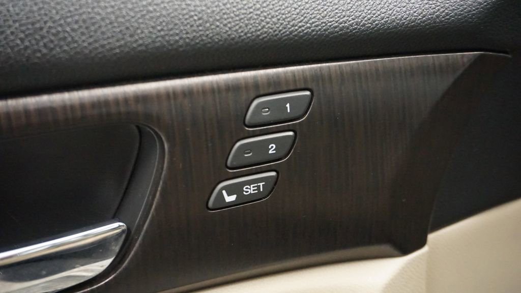 Thumbnail: 2014 Honda Accord - 32