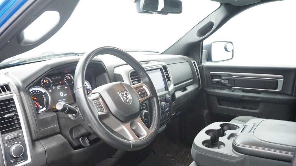 Thumbnail: 2022 RAM 1500 Classic - 26