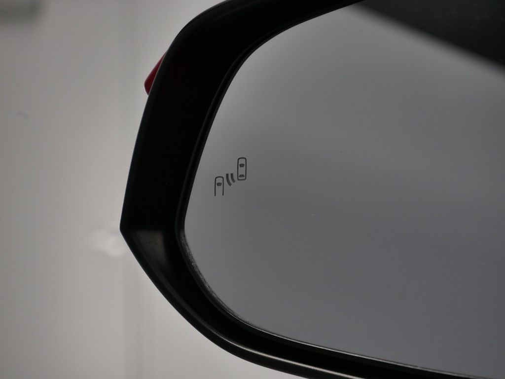 Thumbnail: 2024 Toyota 4Runner - 25