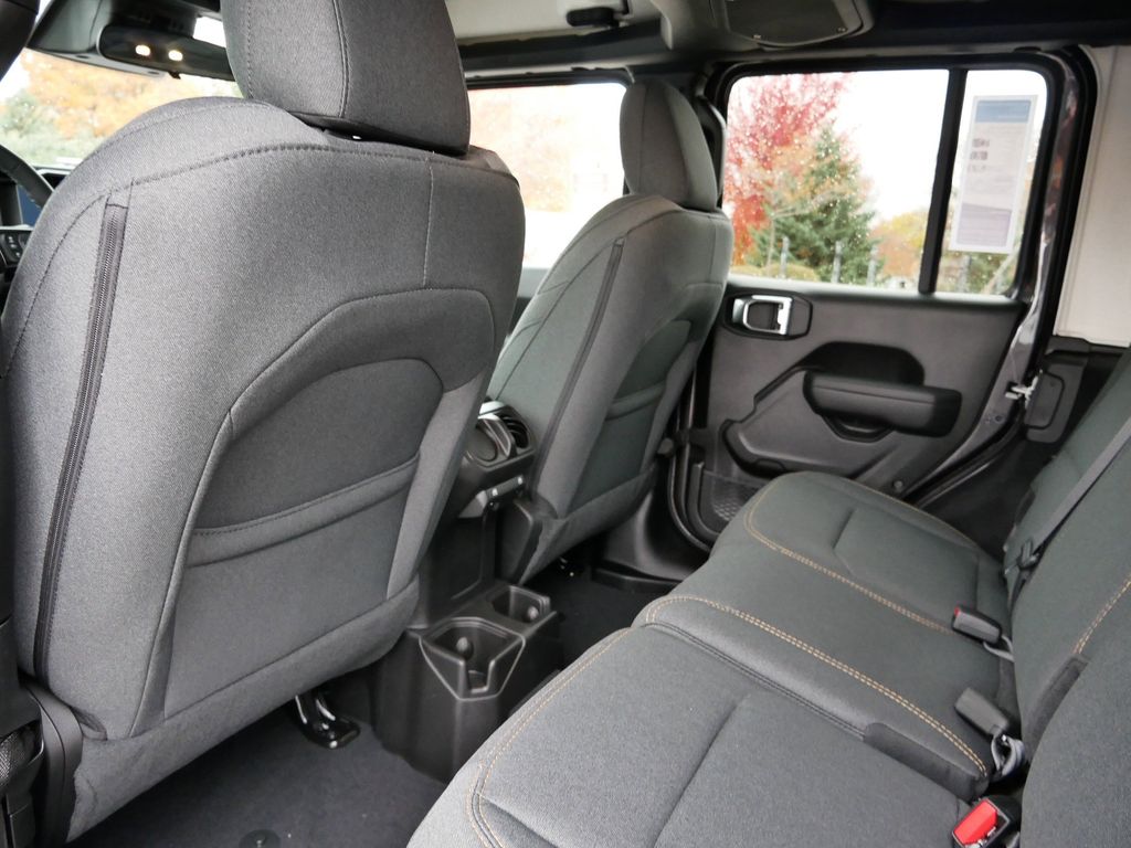 Thumbnail: 2026 Jeep Wrangler - 8