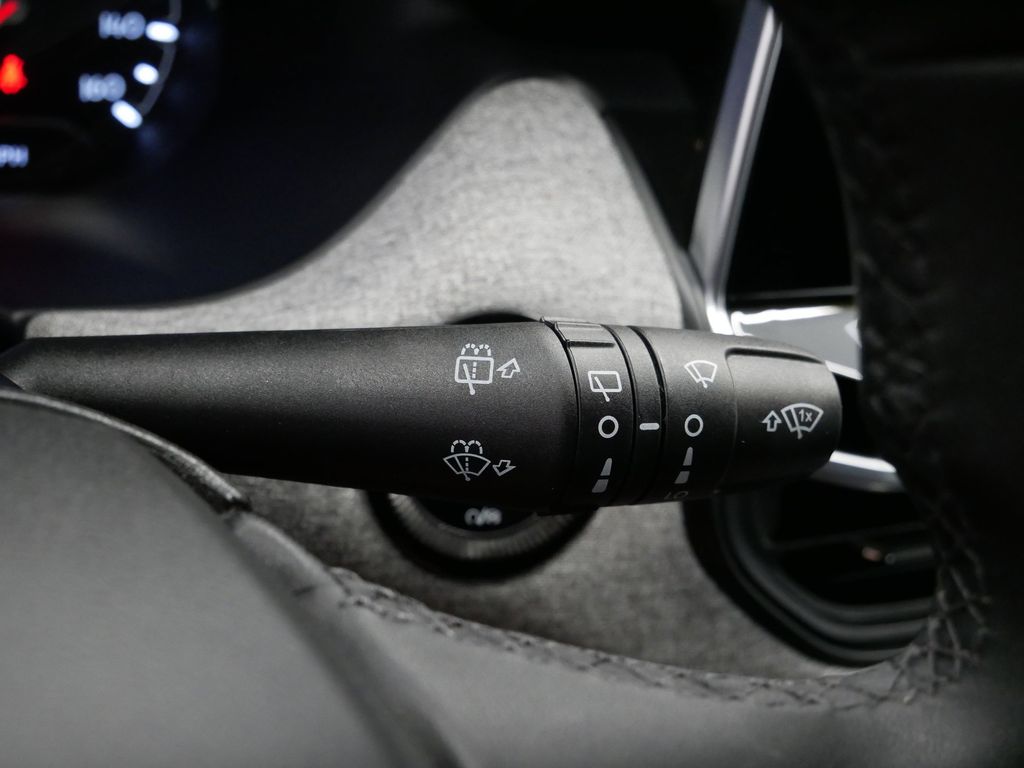 Thumbnail: 2025 Jeep Compass - 28