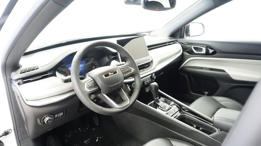 Thumbnail: 2026 Jeep Compass - 29