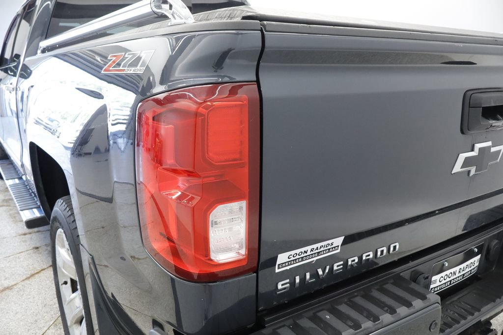 Thumbnail: 2017 Chevrolet Silverado 1500 - 20