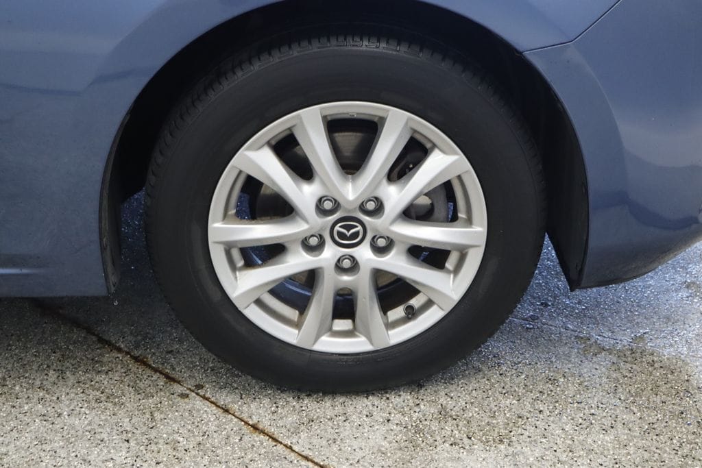Thumbnail: 2017 Mazda Mazda3 - 19