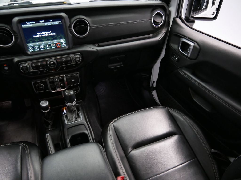 Thumbnail: 2020 Jeep Wrangler - 20