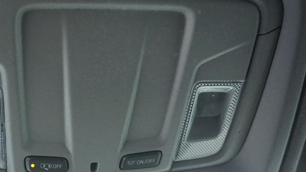 Thumbnail: 2024 GMC Sierra 3500 - 35