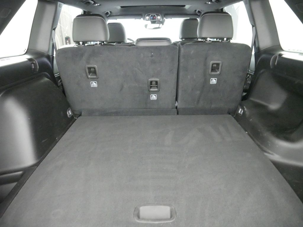 Thumbnail: 2024 Jeep Grand Cherokee - 28