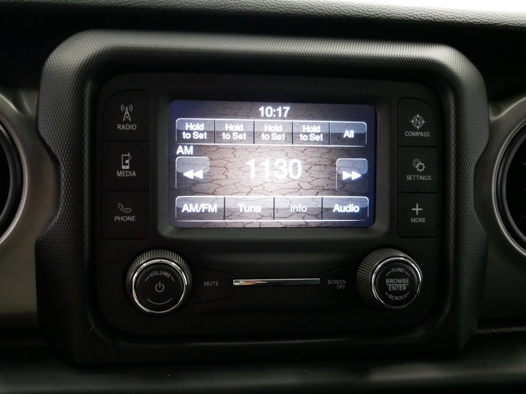 Thumbnail: 2021 Jeep Wrangler - 30