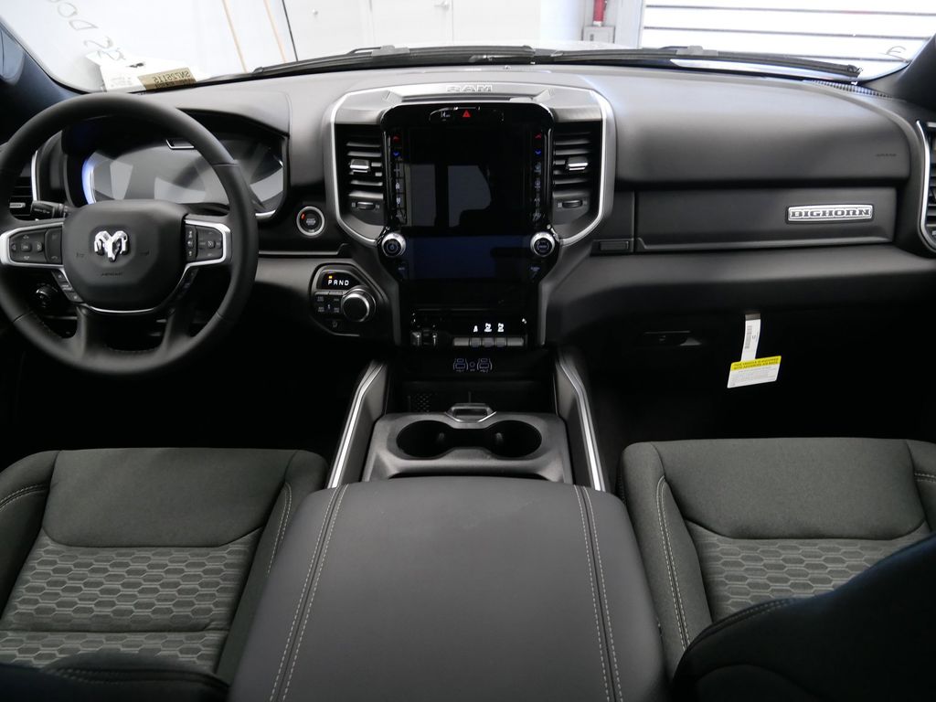 2025 RAM 1500 Big Horn 6