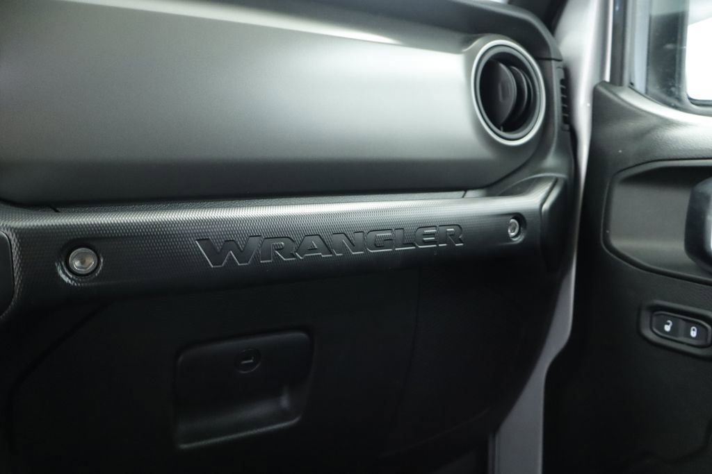 Thumbnail: 2023 Jeep Wrangler - 37