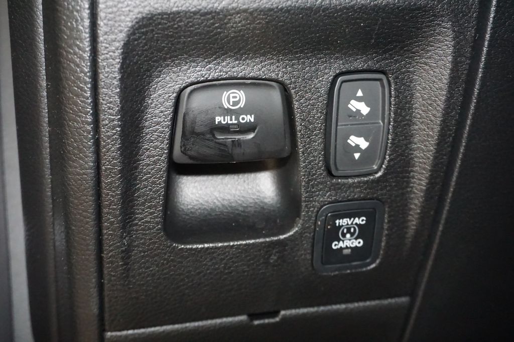 Thumbnail: 2026 RAM 1500 - 37