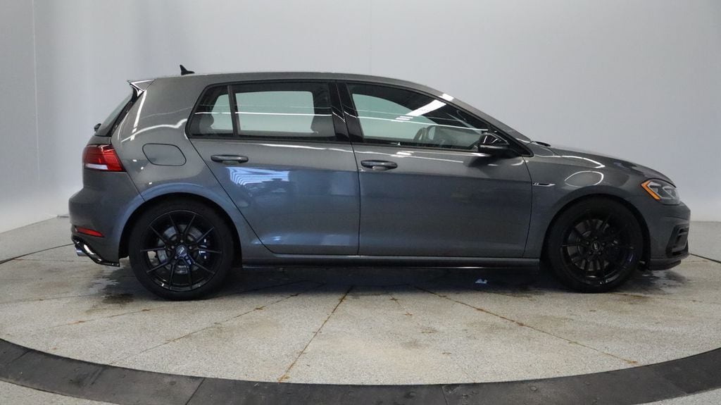 Thumbnail: 2019 Volkswagen Golf - 6