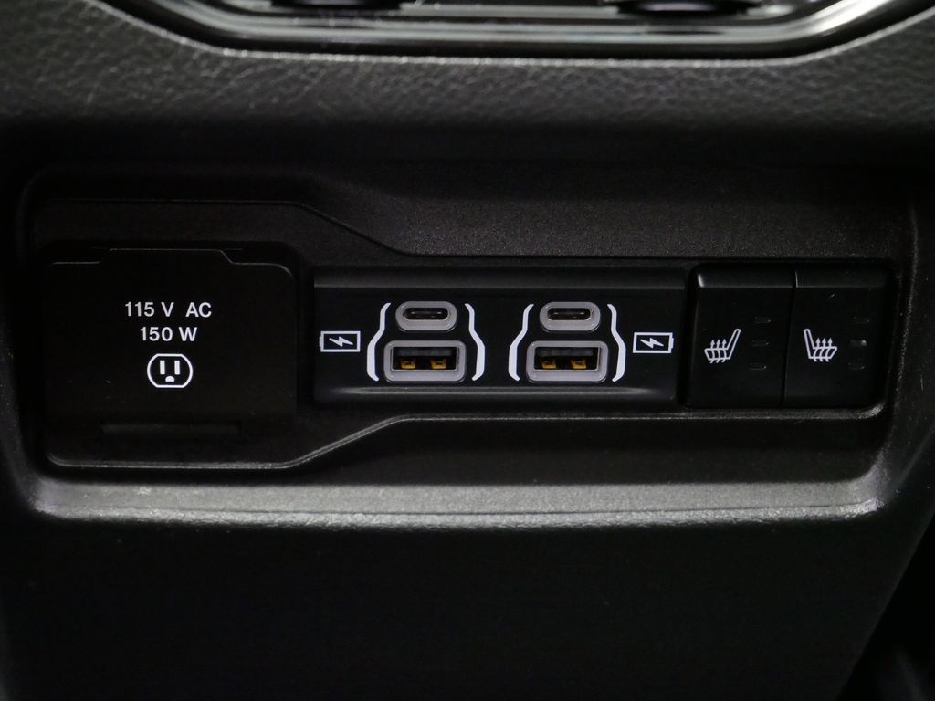 Thumbnail: 2022 Jeep Grand Cherokee - 19