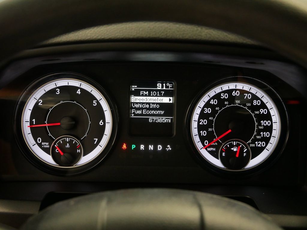 Thumbnail: 2021 RAM 1500 Classic - 21