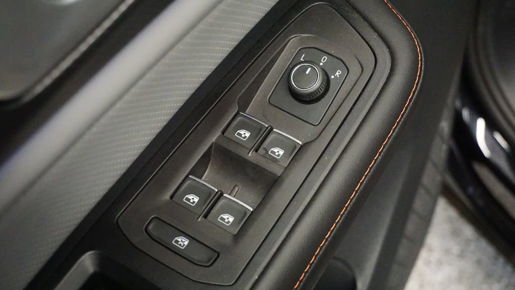 Thumbnail: 2024 Volkswagen Atlas - 29