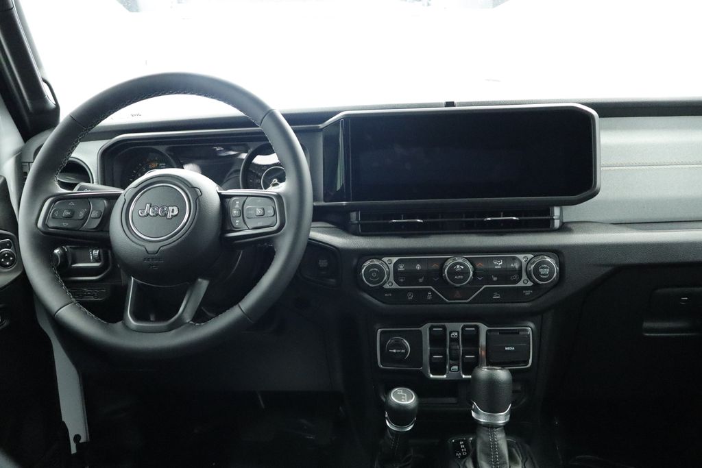 Thumbnail: 2026 Jeep Wrangler - 24