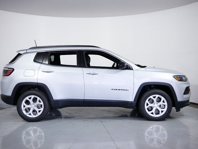 Thumbnail: 2024 Jeep Compass - 8