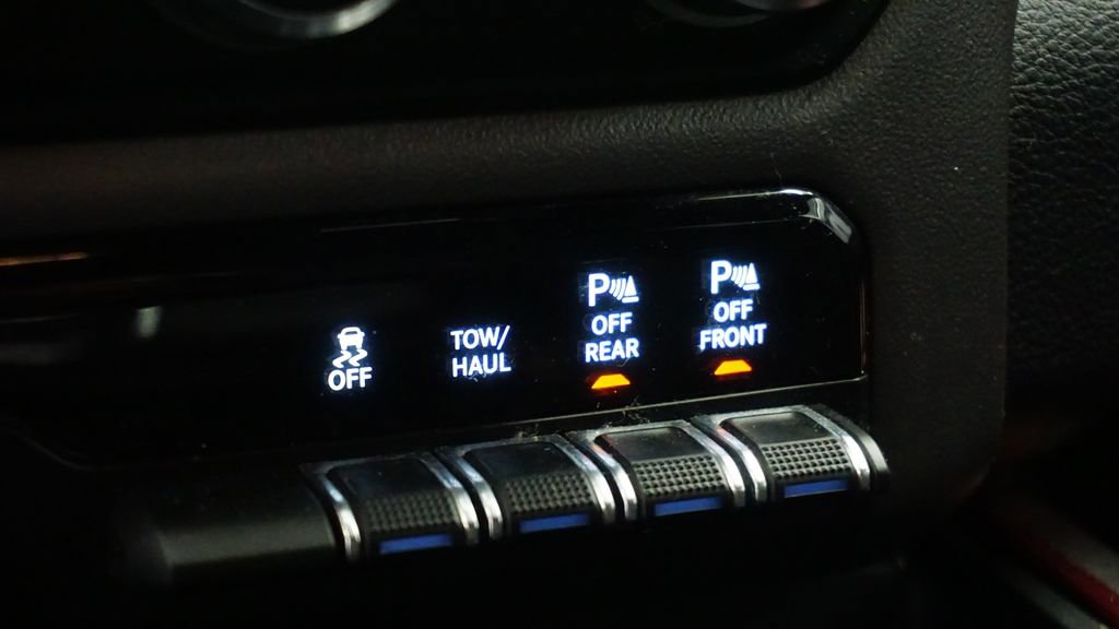 Thumbnail: 2019 RAM 1500 - 32