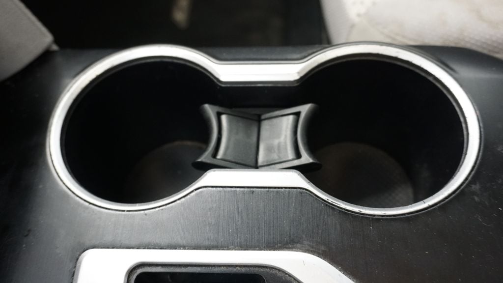 Thumbnail: 2013 Toyota Camry - 40