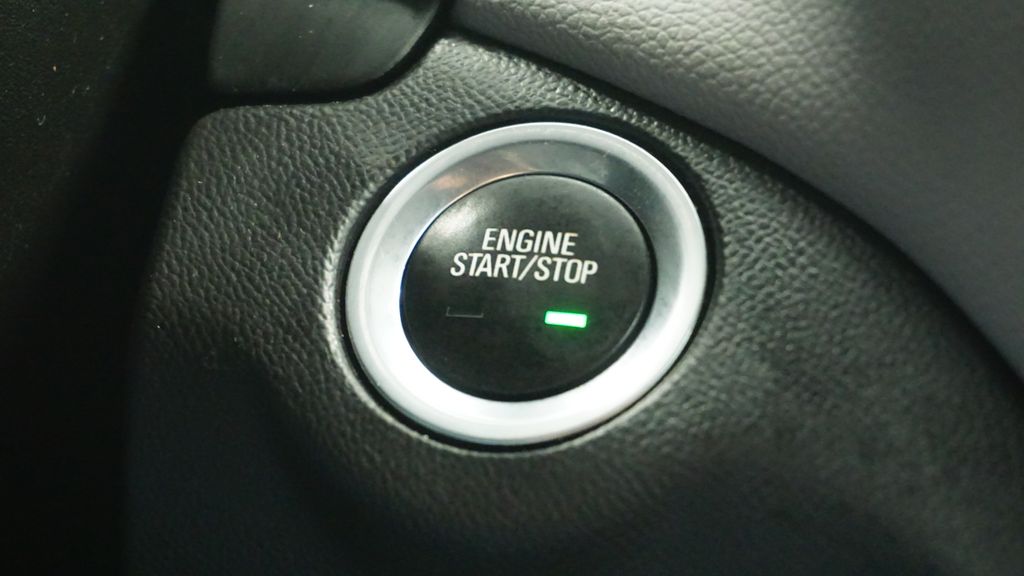 Thumbnail: 2022 Chevrolet Equinox - 42