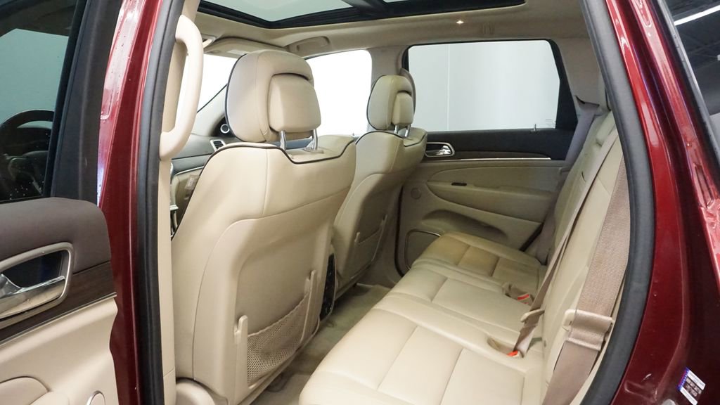Thumbnail: 2016 Jeep Grand Cherokee - 27