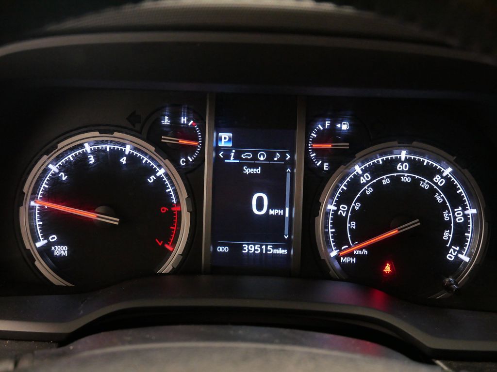 Thumbnail: 2024 Toyota 4Runner - 31