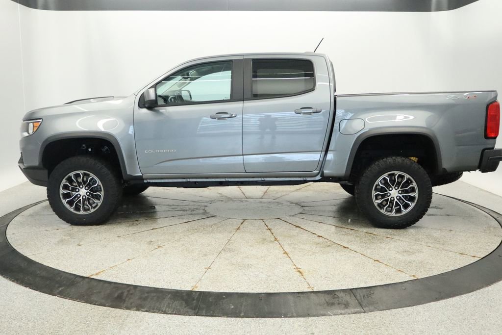 Thumbnail: 2022 Chevrolet Colorado - 2
